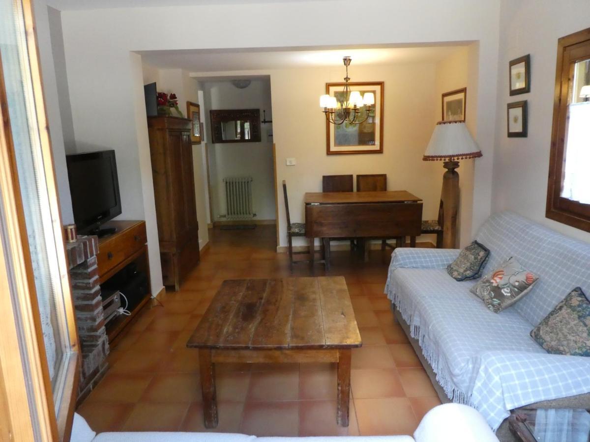 Casa Con Jardin Frente Ciudadela Villa Jaca Buitenkant foto